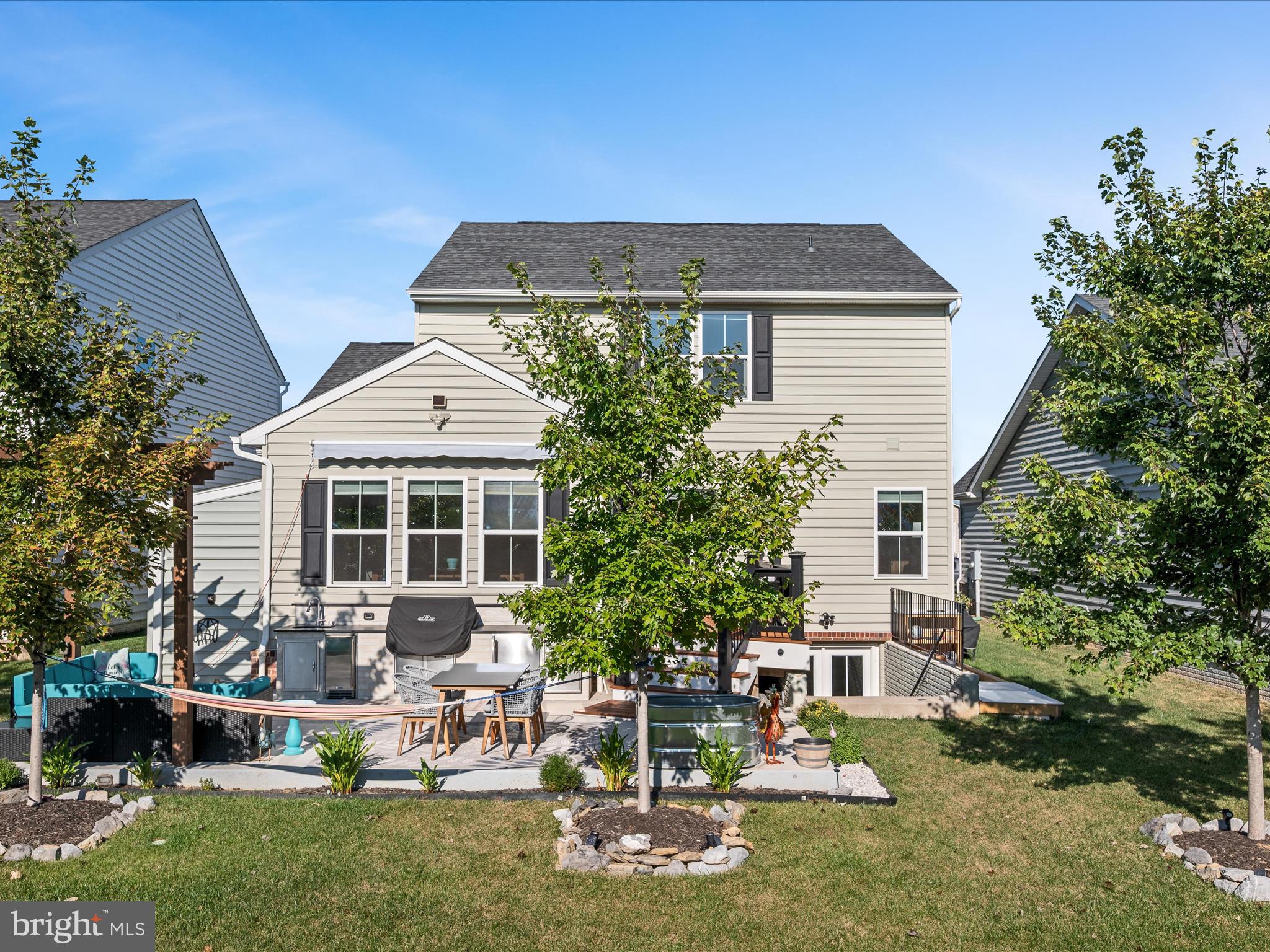 124 Emperor Drive White Post, VA 22663 - Photo 19 of 28 a front view of house with a garden