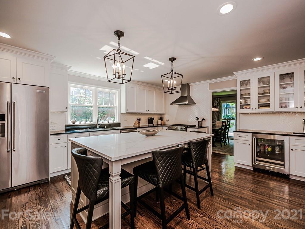 3901 Chevington Road Charlotte, NC 28226 - Photo 17 of 48 Gallery Image 17