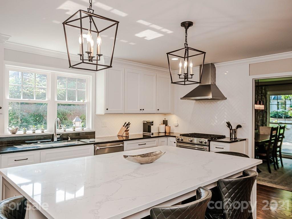 3901 Chevington Road Charlotte, NC 28226 - Photo 18 of 48 Gallery Image 18