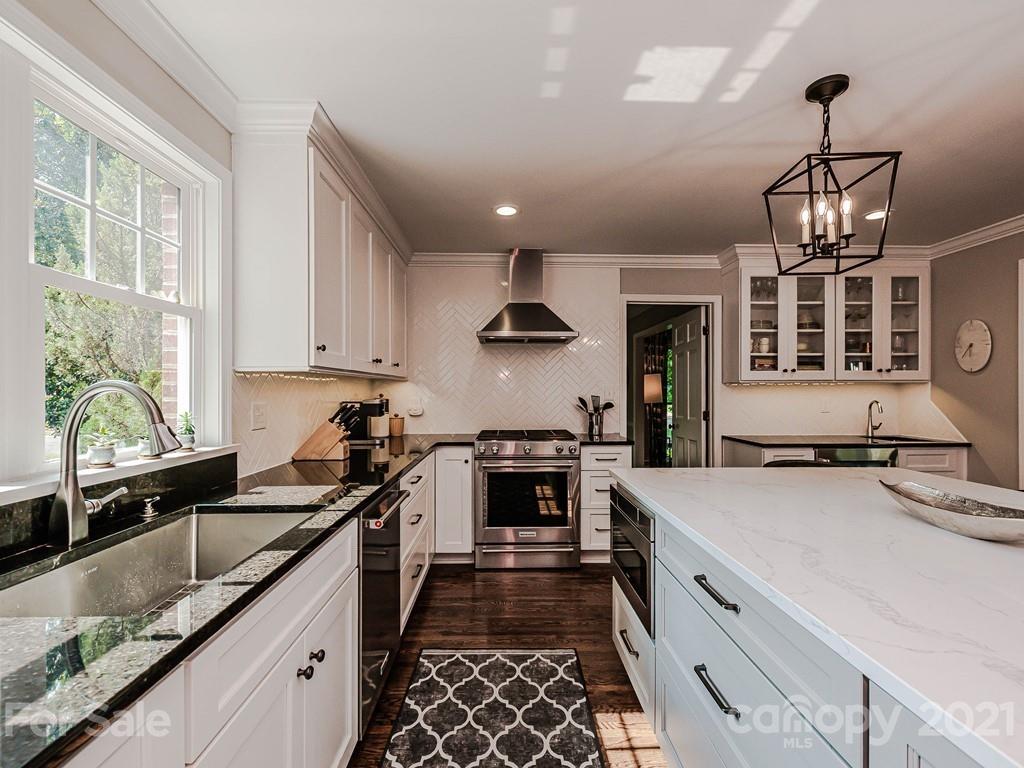 3901 Chevington Road Charlotte, NC 28226 - Photo 21 of 48 Gallery Image 21