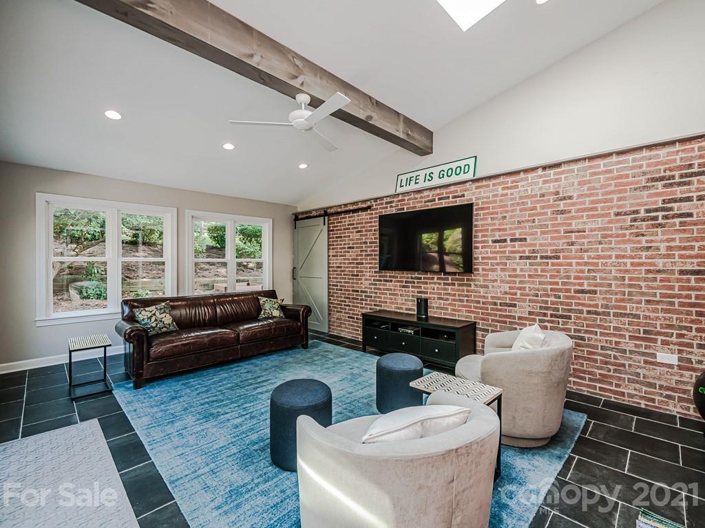 3901 Chevington Road Charlotte, NC 28226 - Photo 25 of 48 Gallery Image 25
