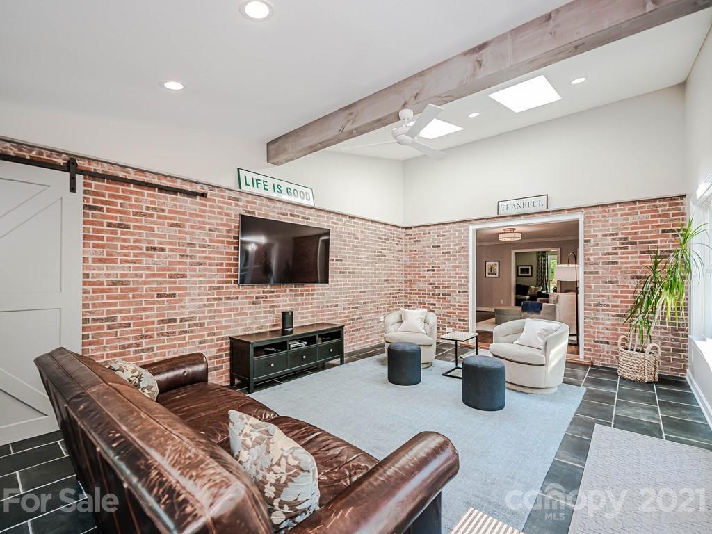 3901 Chevington Road Charlotte, NC 28226 - Photo 26 of 48 Gallery Image 26