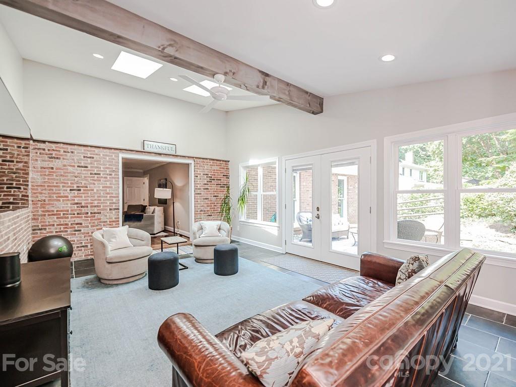 3901 Chevington Road Charlotte, NC 28226 - Photo 27 of 48 Gallery Image 27