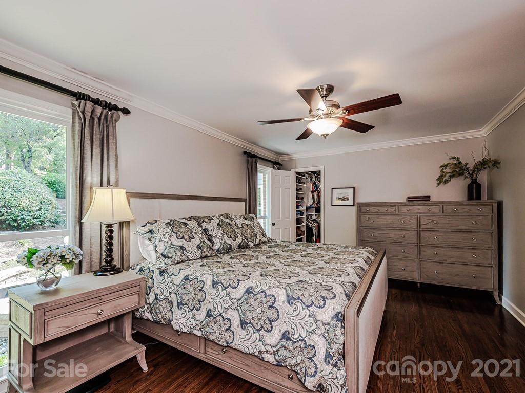 3901 Chevington Road Charlotte, NC 28226 - Photo 33 of 48 Gallery Image 33