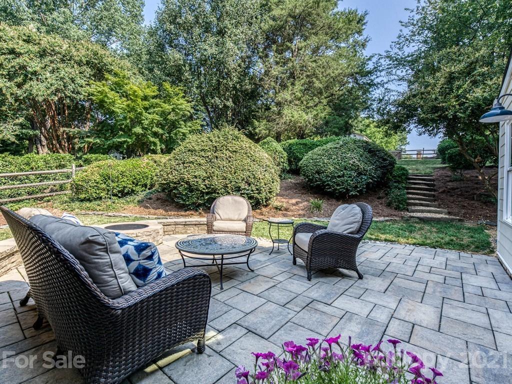 3901 Chevington Road Charlotte, NC 28226 - Photo 42 of 48 Gallery Image 42