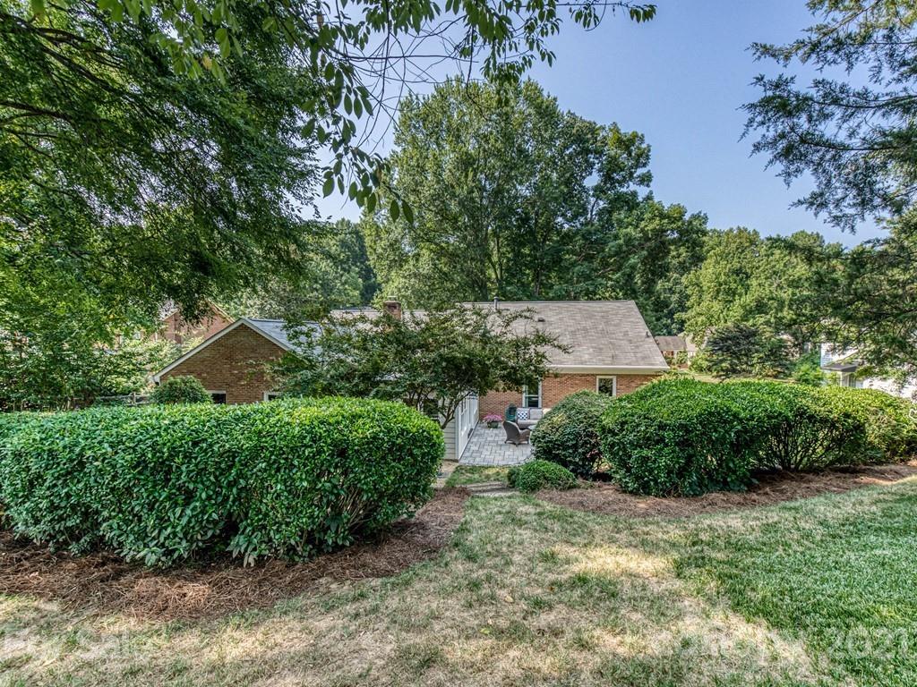 3901 Chevington Road Charlotte, NC 28226 - Photo 45 of 48 Gallery Image 45