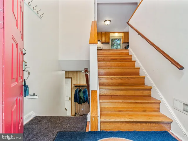 $1,250,000 | 17101 Overhill Road, Derwood, MD 20855