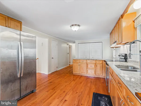 $1,180,000 | 17101 Overhill Road, Derwood, MD 20855