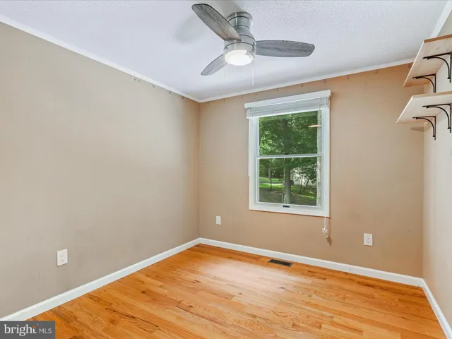 $1,250,000 | 17101 Overhill Road, Derwood, MD 20855