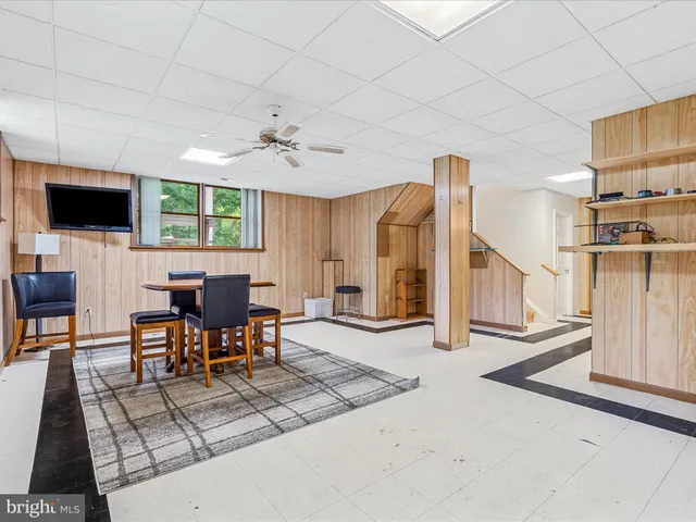 $1,250,000 | 17101 Overhill Road, Derwood, MD 20855