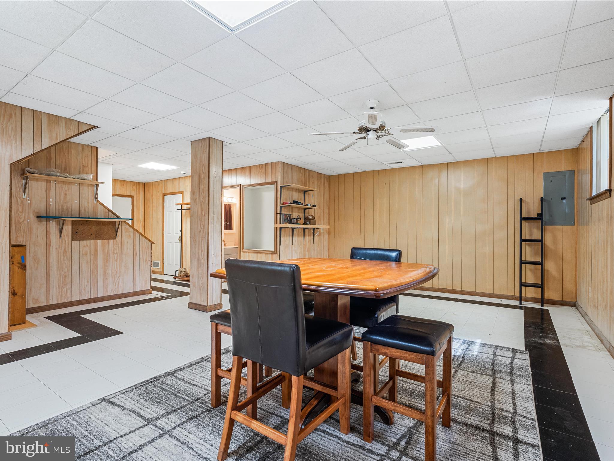 17101 Overhill Road Derwood, MD 20855 - Photo 39 of 82 17101 Overhill Rd-036