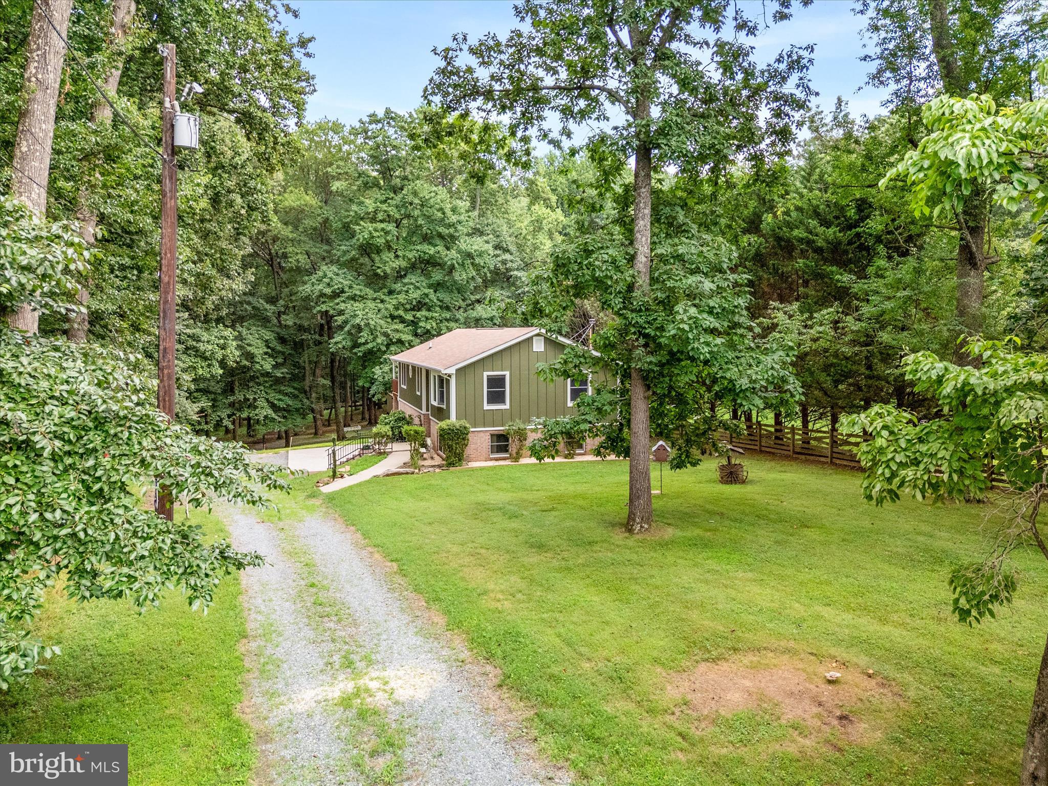 17101 Overhill Road Derwood, MD 20855 - Photo 62 of 82 17101 Overhill Rd-059