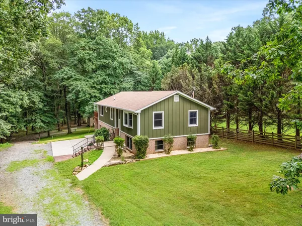 $1,180,000 | 17101 Overhill Road, Derwood, MD 20855