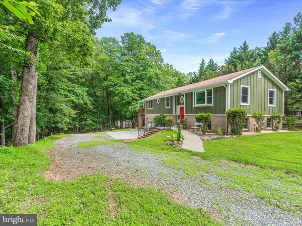 $1,180,000 | 17101 Overhill Road, Derwood, MD 20855