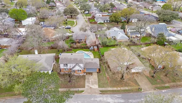 $349,900 | 901 Rockwall Drive, Euless, TX 76039