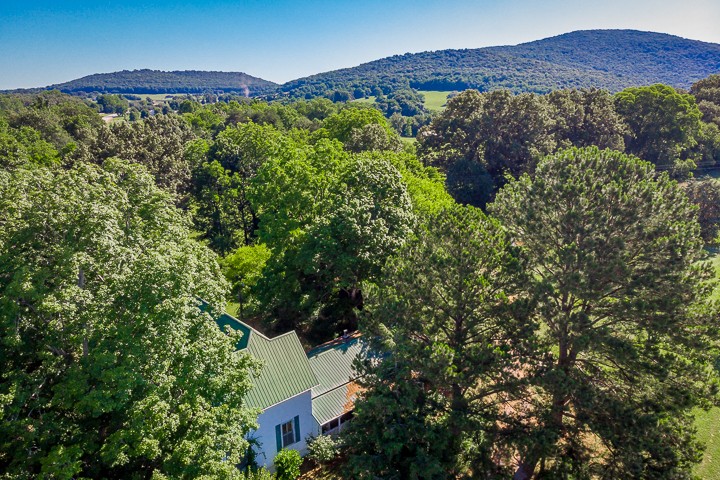 57 Old Shellsford Road McMinnville, TN 37110 - Photo 5 of 43 Gallery Image 5