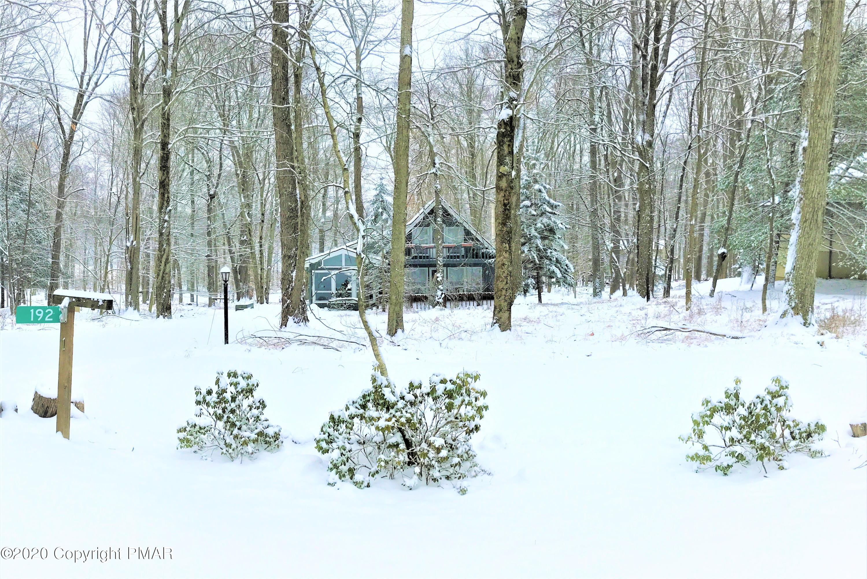 192 Selig Road Pocono Lake, PA 18347 - Photo 3 of 37 IMG_1326