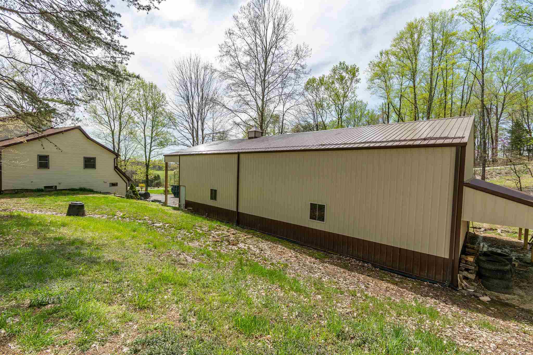 12223 East Carmichael Road Bloomfield, IN 47424 - Photo 24 of 36