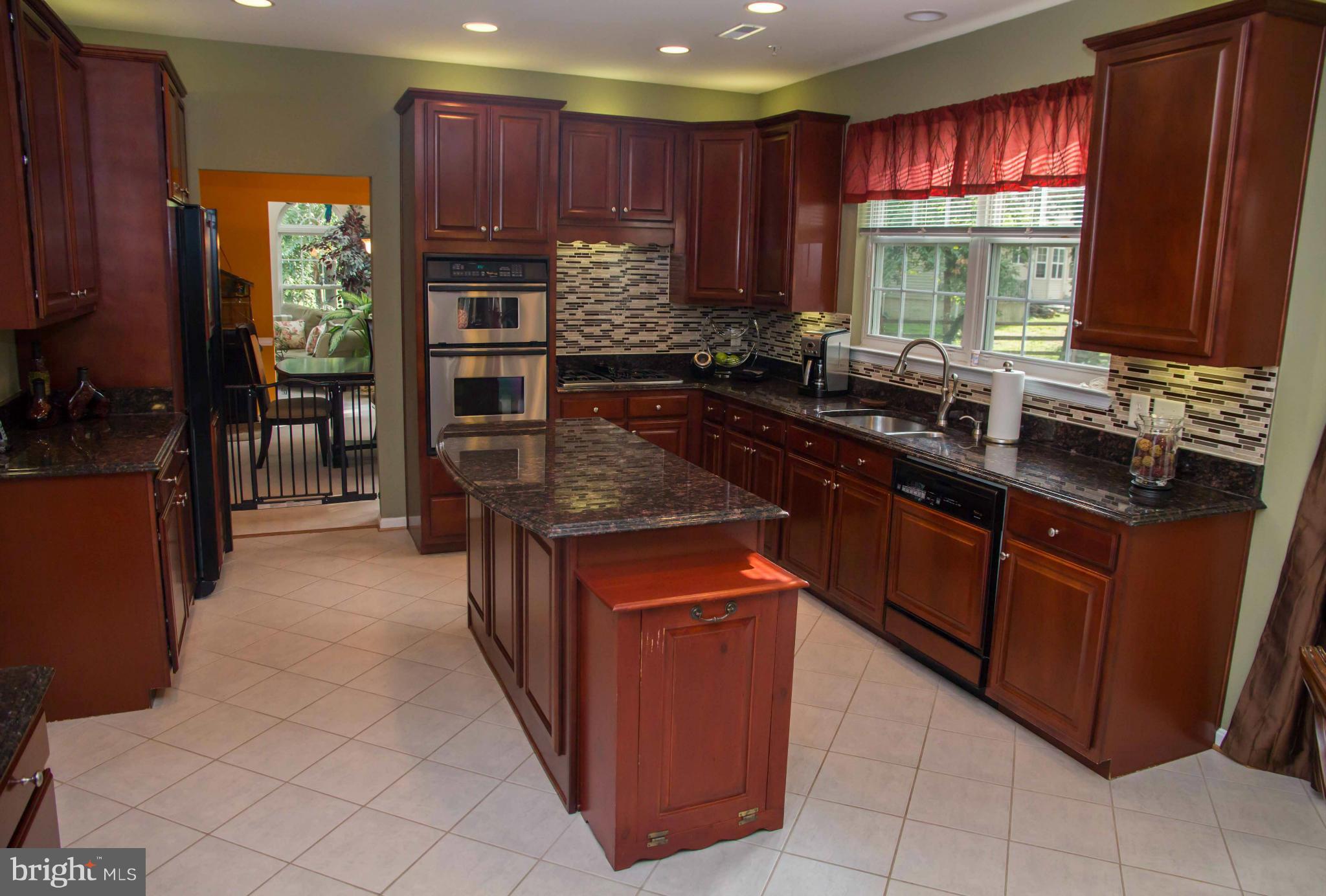 701 River Bend Road Fort Washington, MD 20744 - Photo 8 of 30 Kitchen