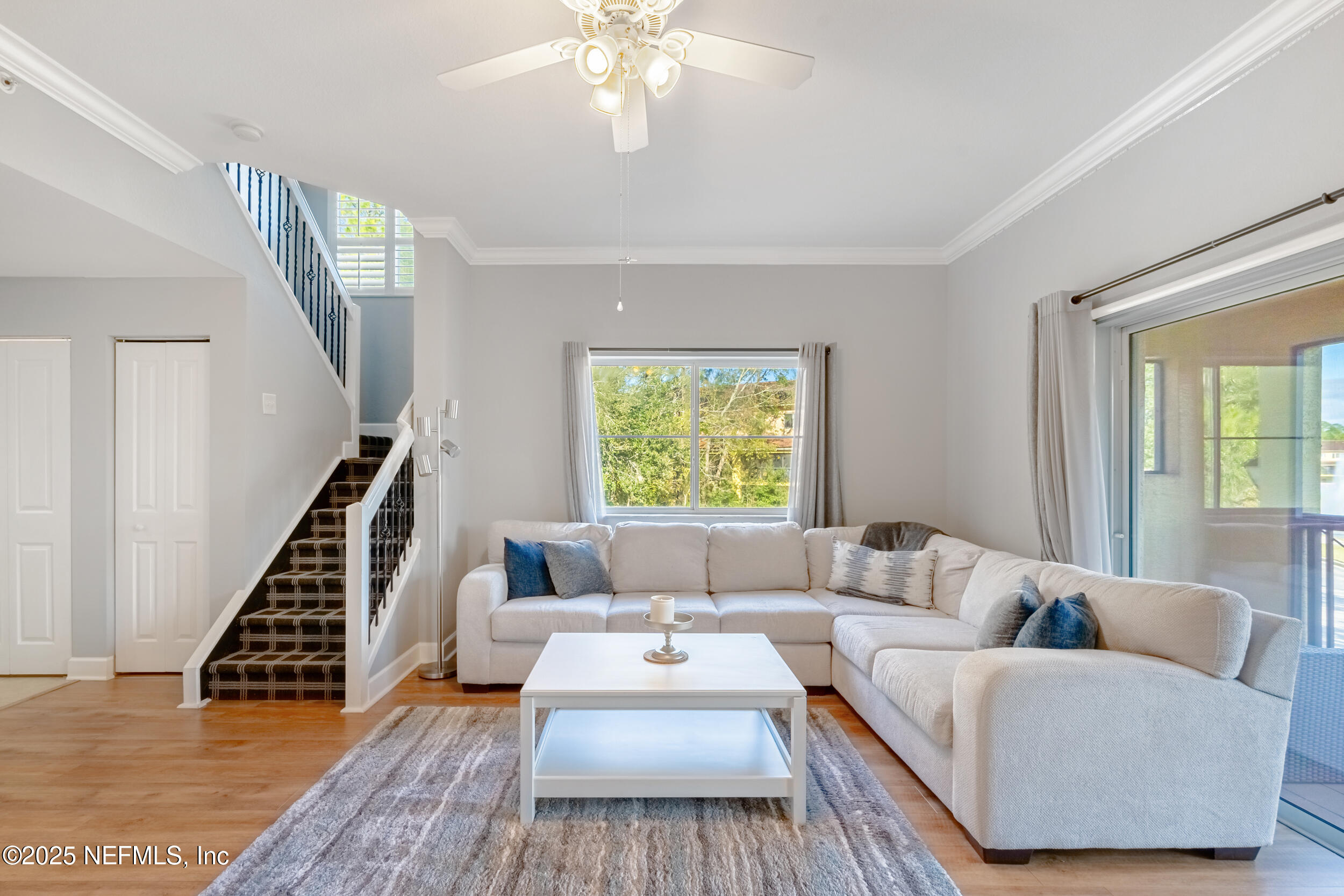 9745 Touchton Road, Unit 2021 Jacksonville, FL 32246 - Photo 9 of 37 Family Room