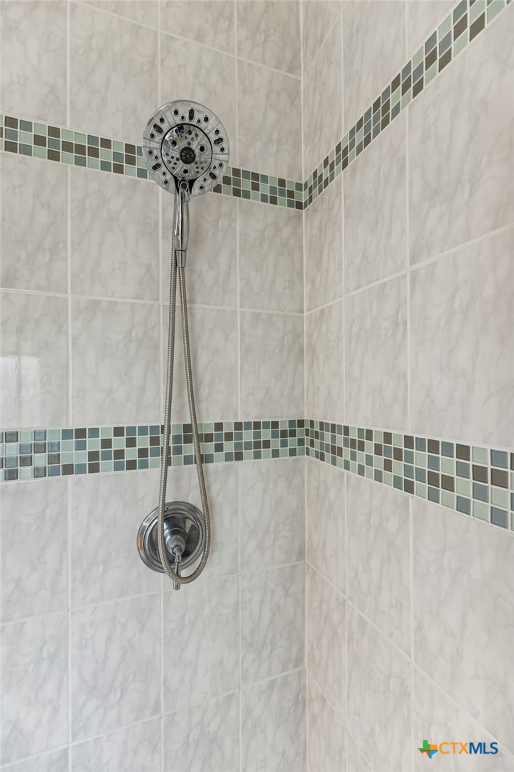 515 Valley Ridge Canyon Lake, TX 78133 - Photo 18 of 47