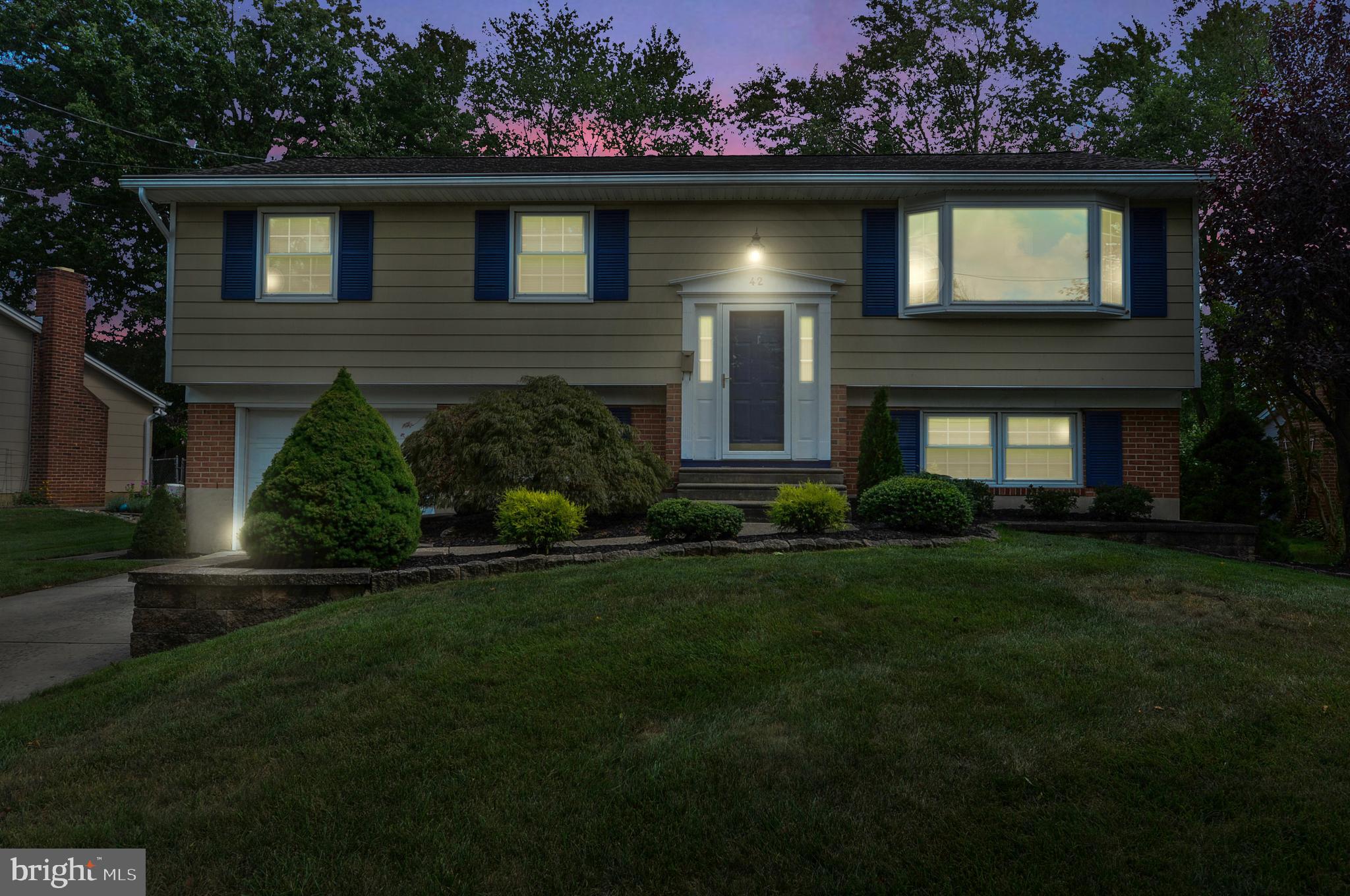 42 Regent Road Cherry Hill, NJ 08003 - Photo 2 of 30