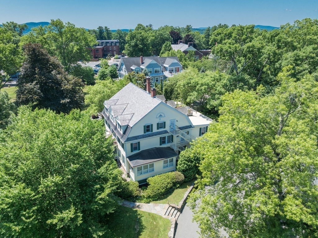 88 Round Hill Road, Unit 2 Northampton, MA 01060 - Photo 36 of 38