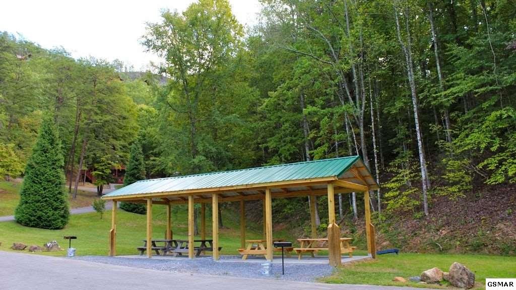 1620 Pinewood Way Sevierville, TN 37862 - Photo 15 of 29