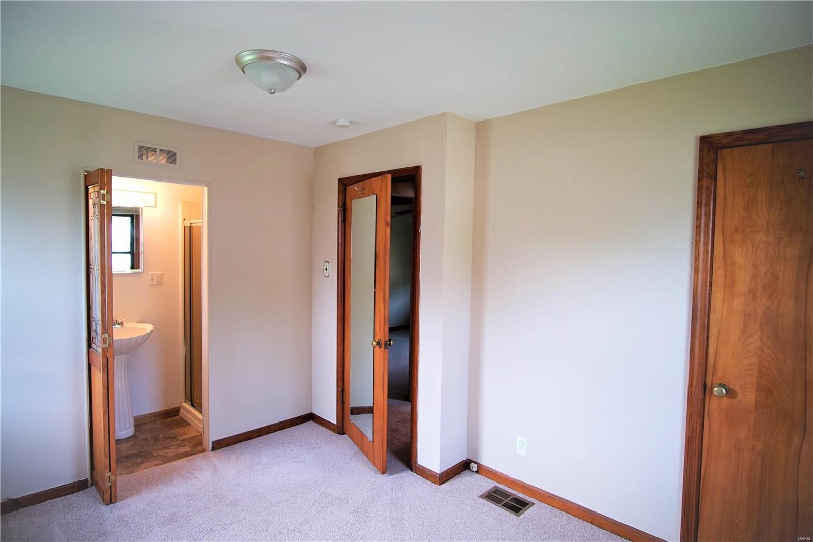 4167 Weber Road St. Louis, MO 63123 - Photo 13 of 15