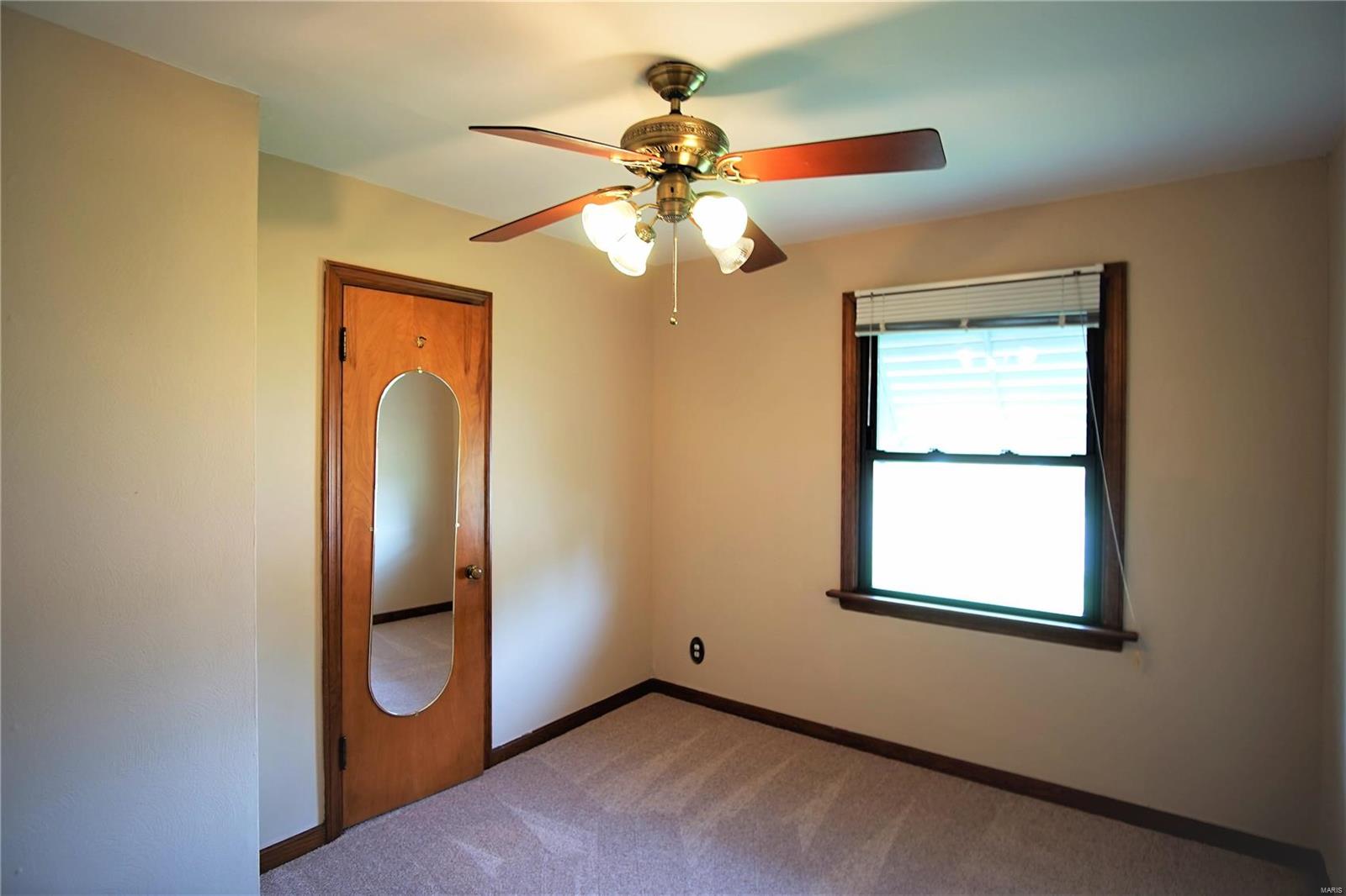 4167 Weber Road St. Louis, MO 63123 - Photo 8 of 15