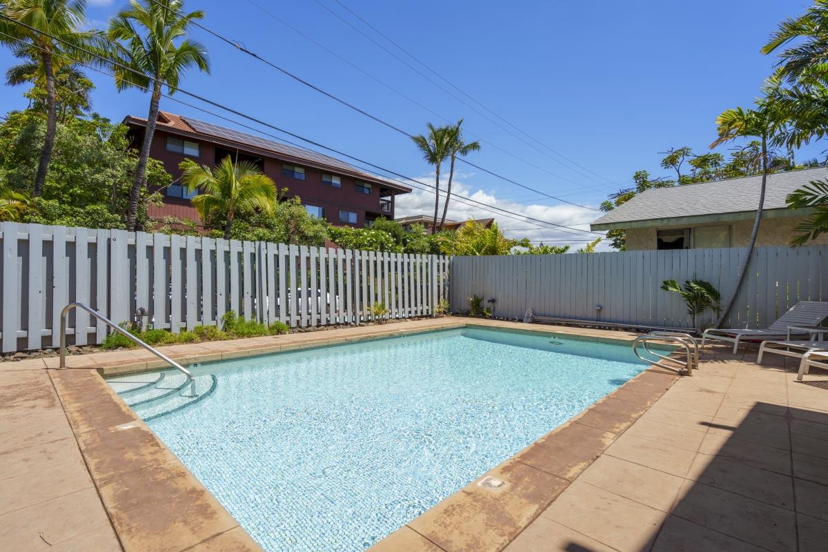 2141 Awihi Place, Unit 7 Kihei, HI 96753 - Photo 36 of 40