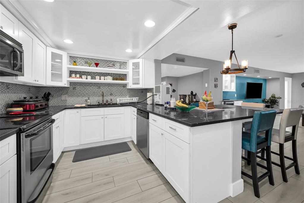 1460 Gulf Boulevard, Unit 506 Clearwater, FL 33767 - Photo 13 of 79