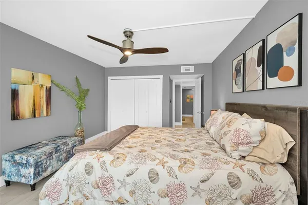 $3,850 | 1460 Gulf Boulevard, Unit 506, Clearwater, FL 33767