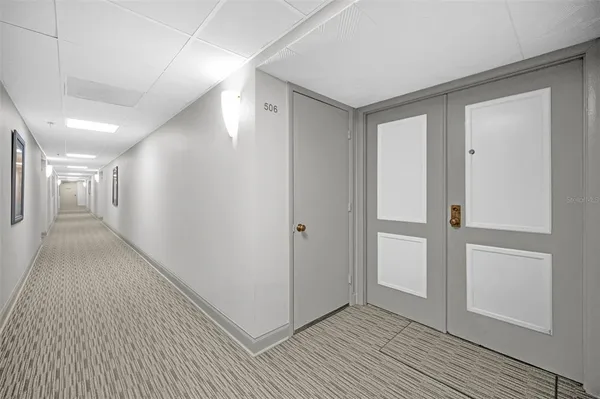 $3,850 | 1460 Gulf Boulevard, Unit 506, Clearwater, FL 33767