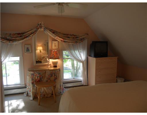 711 Ocean Point Road East Boothbay, ME 04544 - Photo 10 of 21 Master Bedroom.