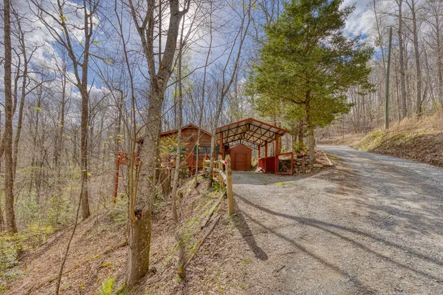 $414,000 | 688 Little Bushy Head Road, Blue Ridge, GA 30513
