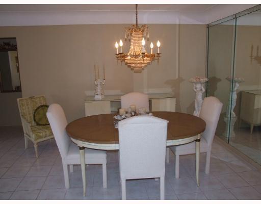 498 Northeast 26th Terrace Boca Raton, FL 33431 - Photo 5 of 12 Additional Photo