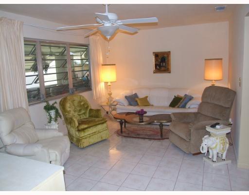 498 Northeast 26th Terrace Boca Raton, FL 33431 - Photo 6 of 12 Additional Photo