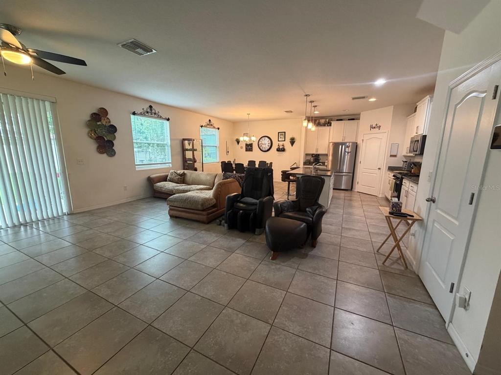 6305 Sunsail Place Apollo Beach, FL 33572 - Photo 6 of 28