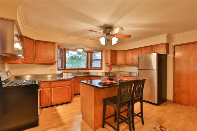 1835 Ridge Road Munster, IN 46321 - Photo 4 of 10 767x511