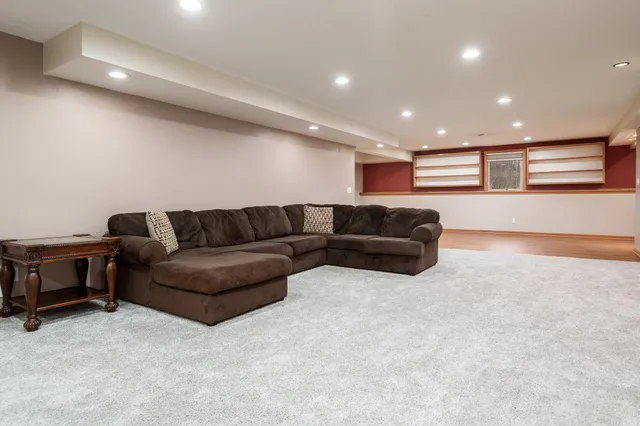 $425,000 | 3271 North Silver Ridge Drive, Oregon, IL 61061