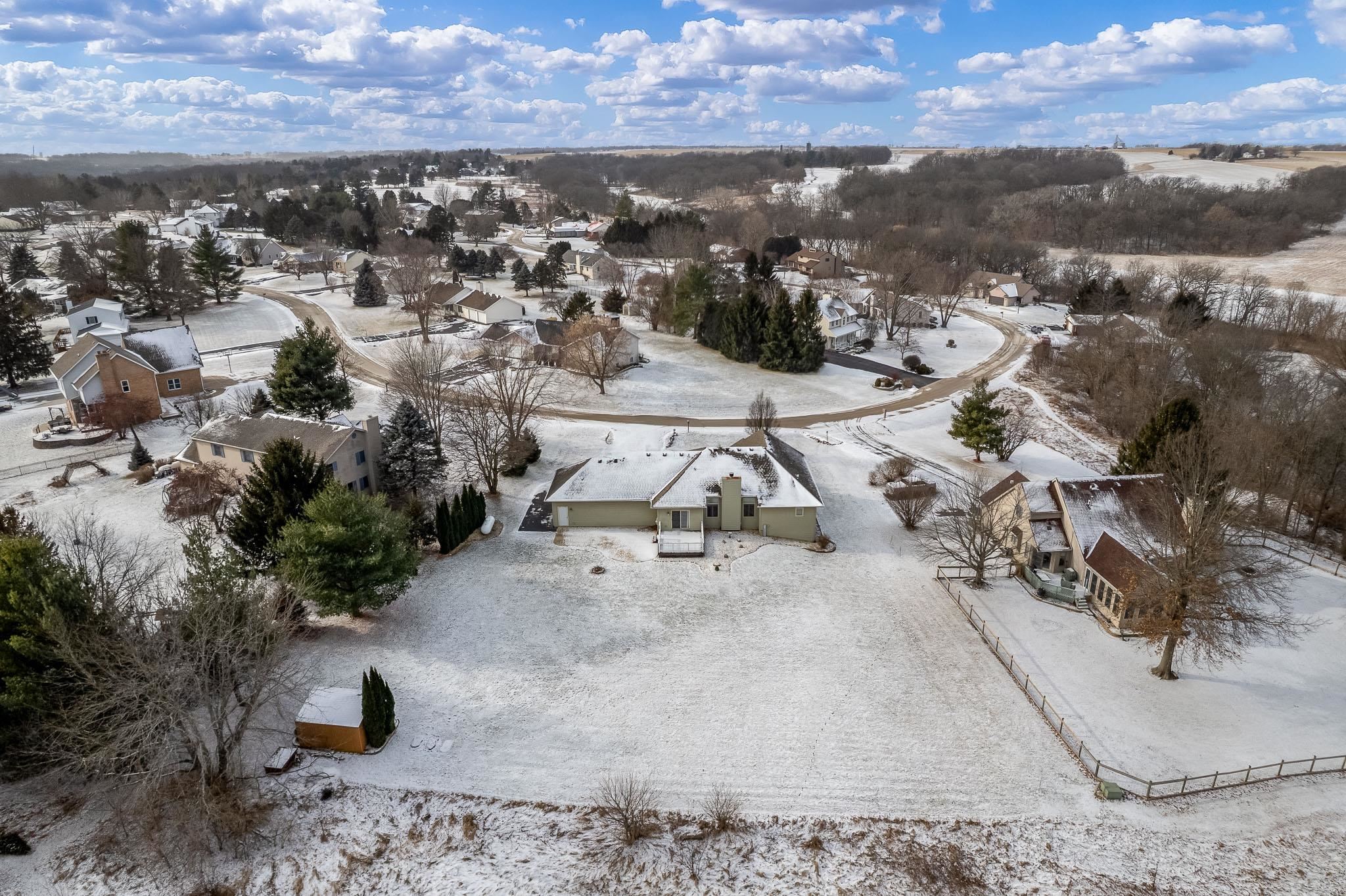 3271 North Silver Ridge Drive Oregon, IL 61061 - Photo 3 of 18