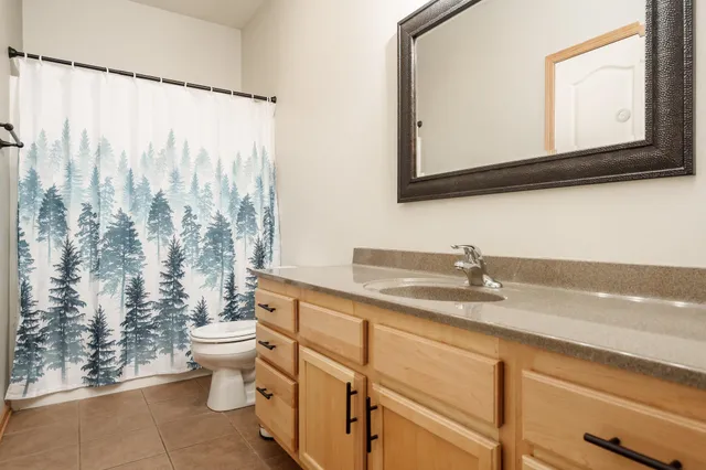 $425,000 | 3271 North Silver Ridge Drive, Oregon, IL 61061