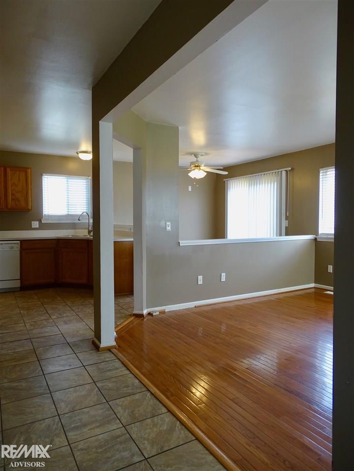 25260 Independence Trail Warren, MI 48089 - Photo 14 of 42