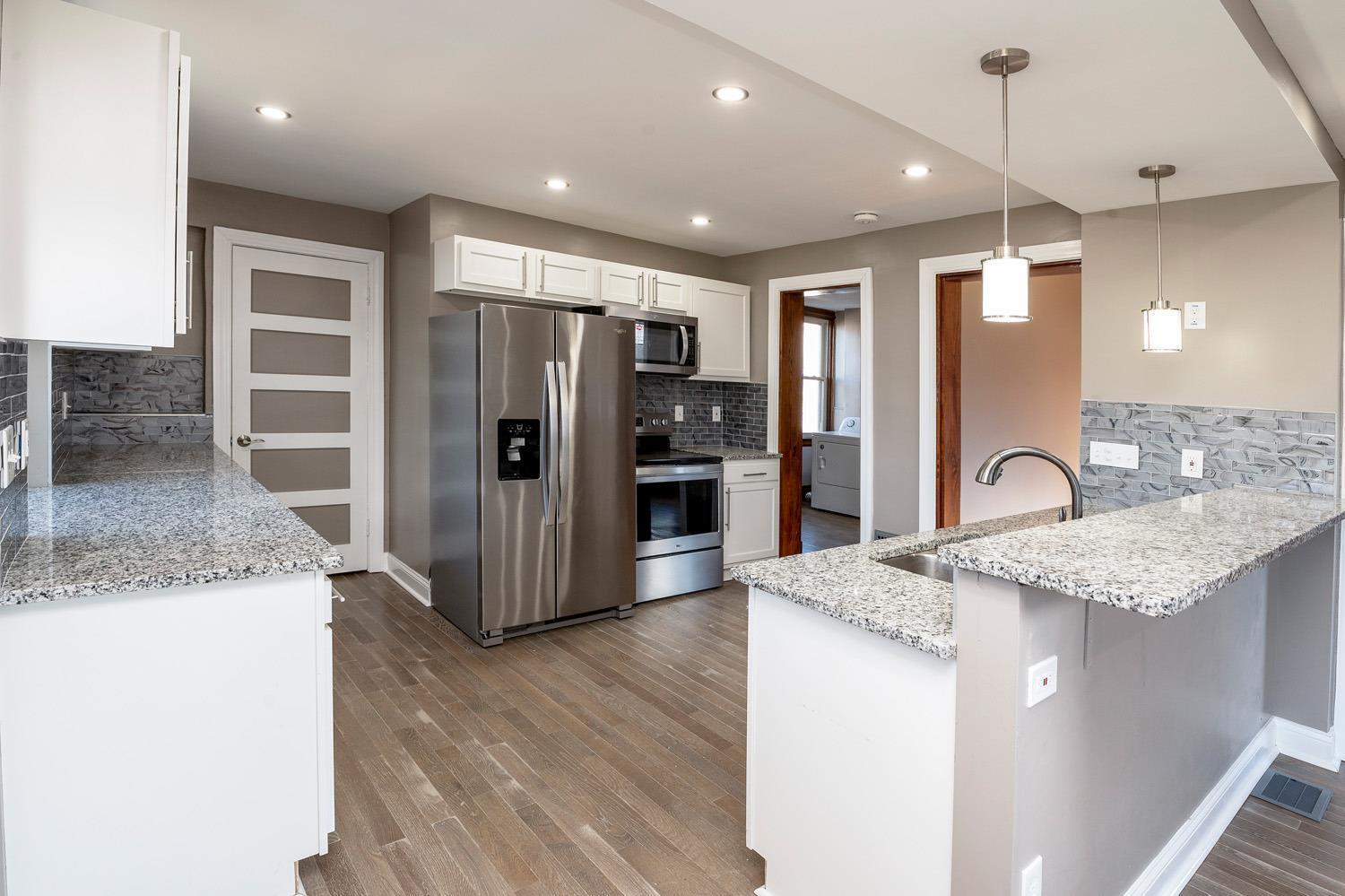 3475 Montgomery Road Cincinnati, OH 45207 - Photo 14 of 42 Gallery Image 14