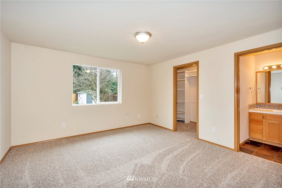 19925 Jowsey Court Southwest Rochester, WA 98579 - Photo 15 of 25 Gallery Image 15