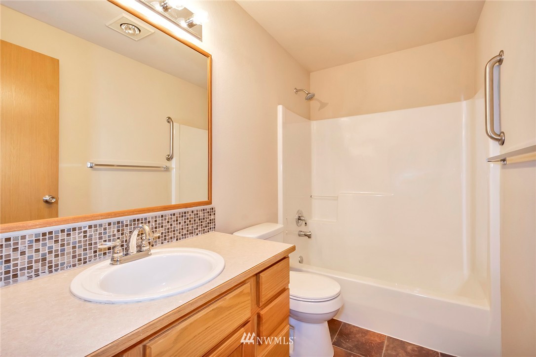 19925 Jowsey Court Southwest Rochester, WA 98579 - Photo 21 of 25 Gallery Image 21
