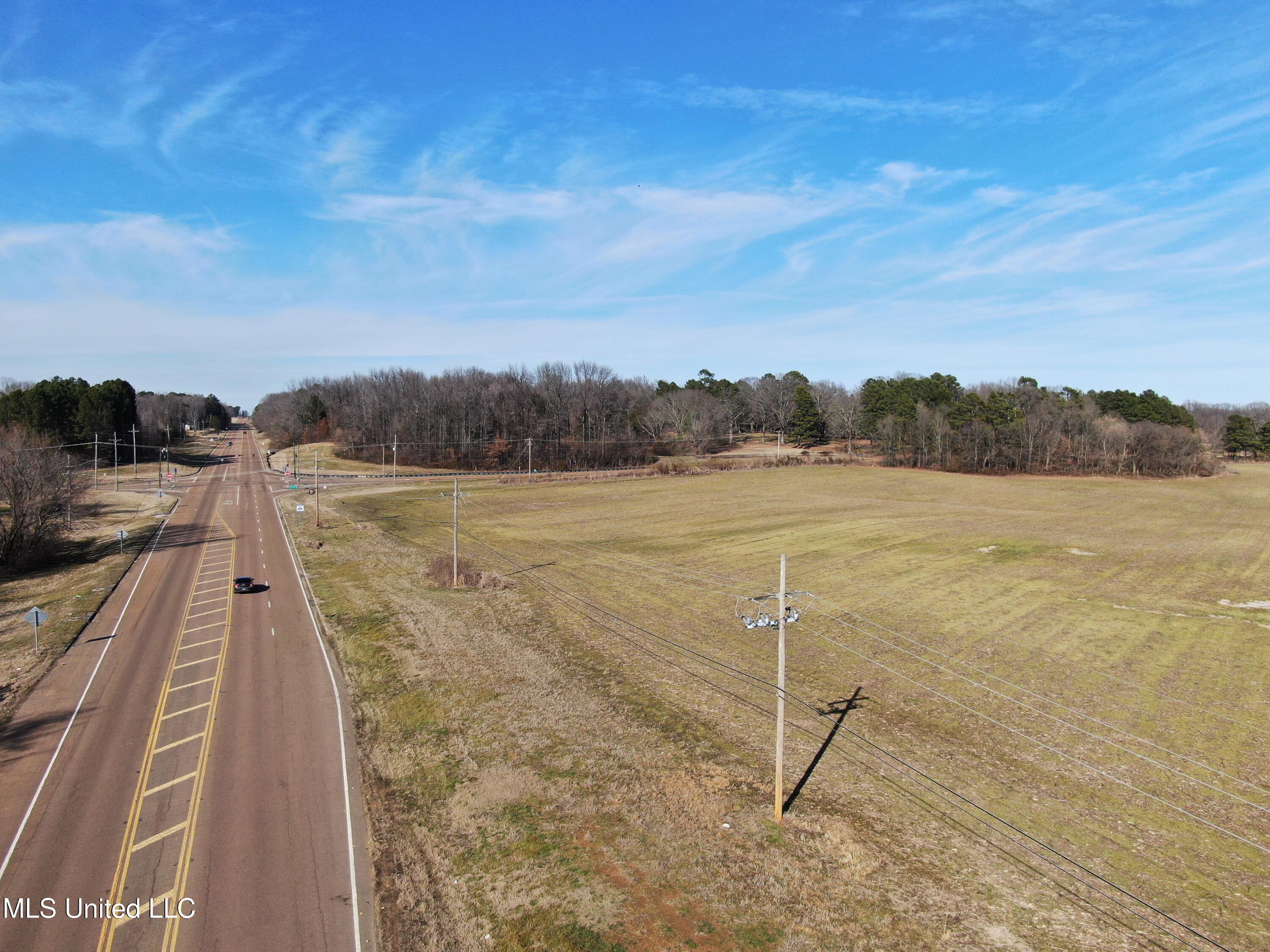 5000 Church Road Lake Cormorant, MS 38641 - Photo 9 of 18 DJI_0820
