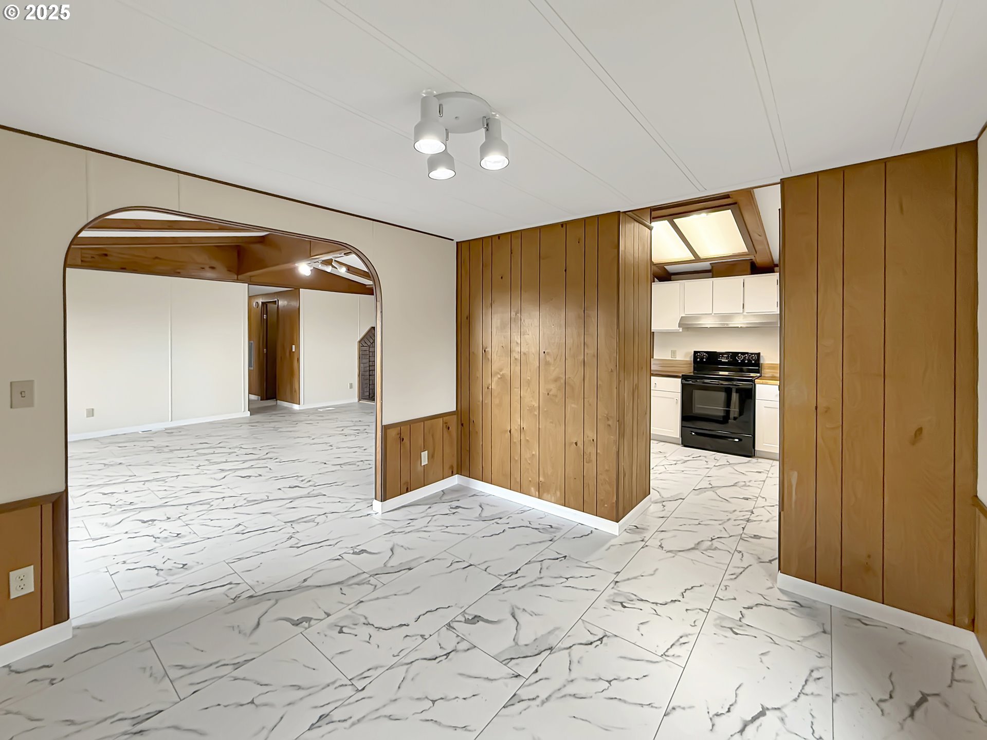 15609 Highway 101 Brookings, OR 97415 - Photo 15 of 32