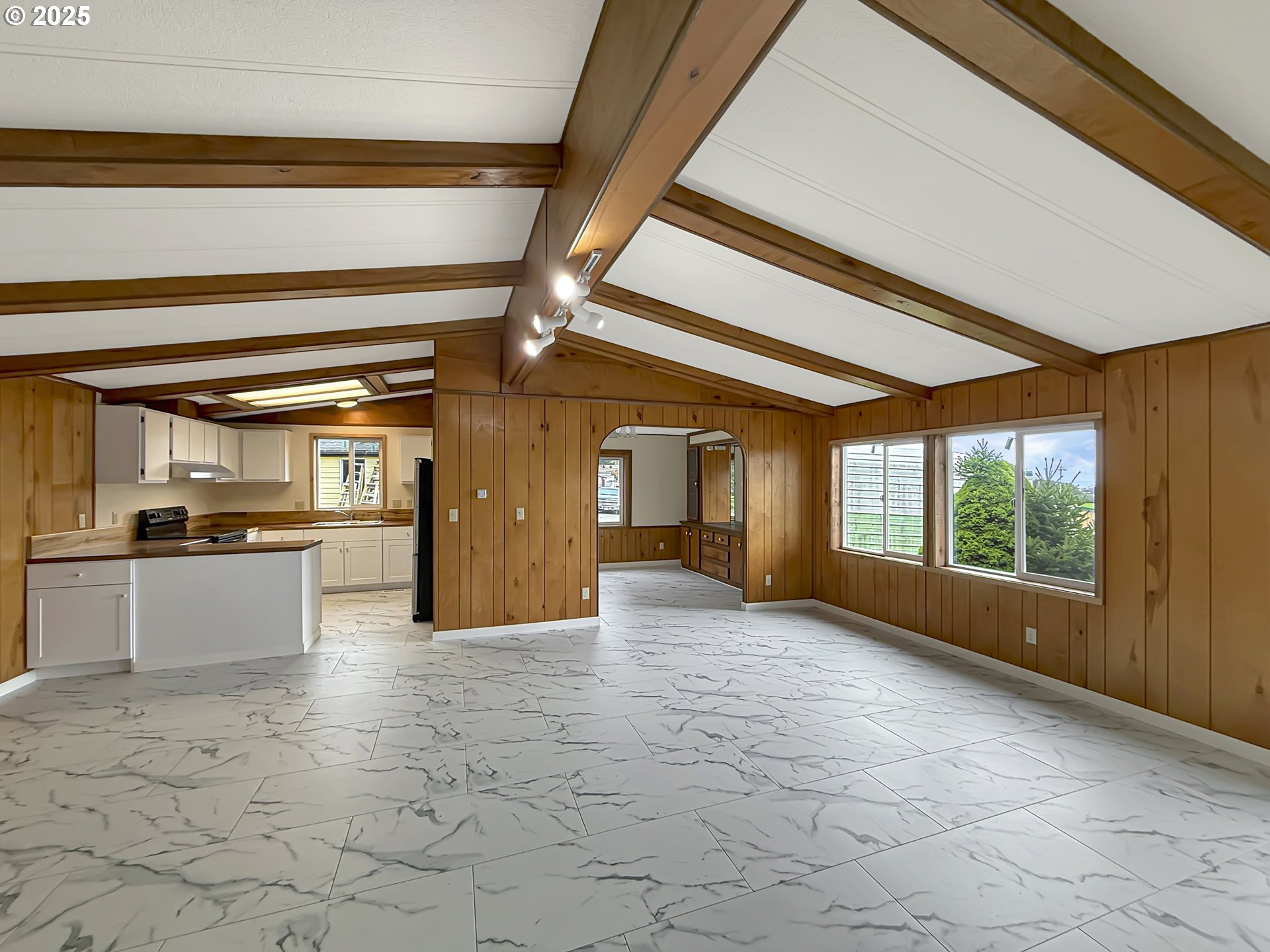 15609 Highway 101 Brookings, OR 97415 - Photo 24 of 32